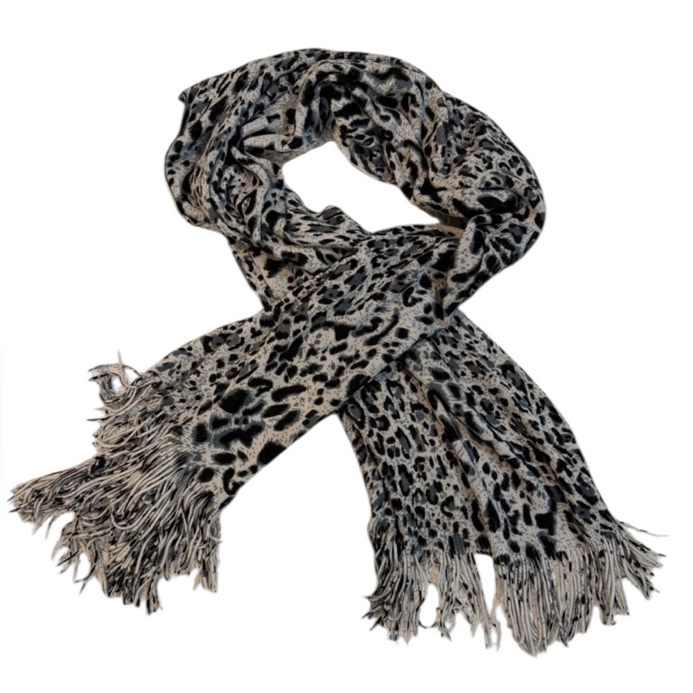 RIKKA Leopard Print‎ Fringe Scarf – Gray & Black – 72” x 25”